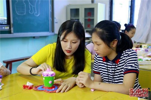 閩江學院美術學院學生 以藝術繪美鄉(xiāng)村 助力鄉(xiāng)村振興